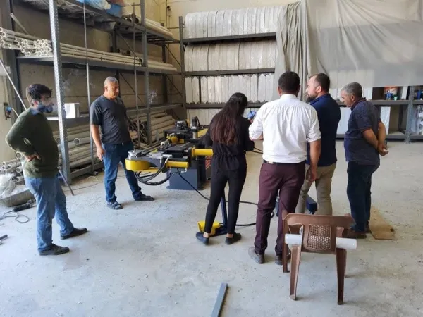 Work in the workshop — enlarge