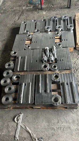Details of tooling manufacture — enlarge