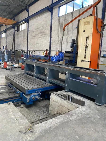 Machine in the workshop — enlarge