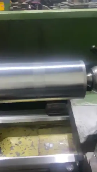 Lathe machining — enlarge